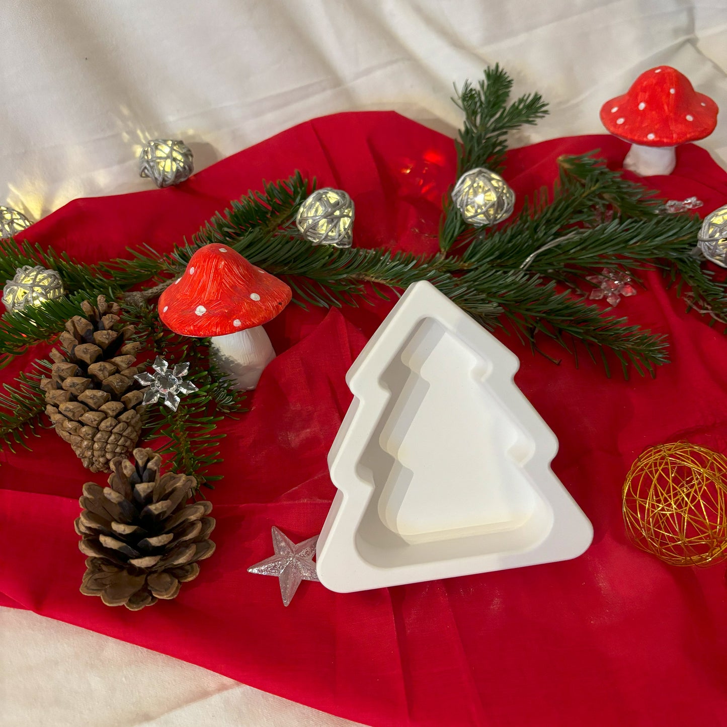 Tannenbaum-Teller aus Keraflott – Lebensmittelecht und festlich