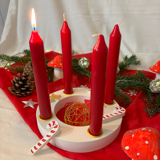 Moderner Adventskranz aus Keraflott – stilvolle Weihnachtsdekoration