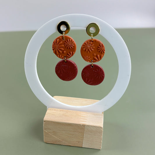 Bloomy Circle - Handgefertigte Ohrringe - Florales Design - Ohrstecker aus vergoldetem Edelstahl