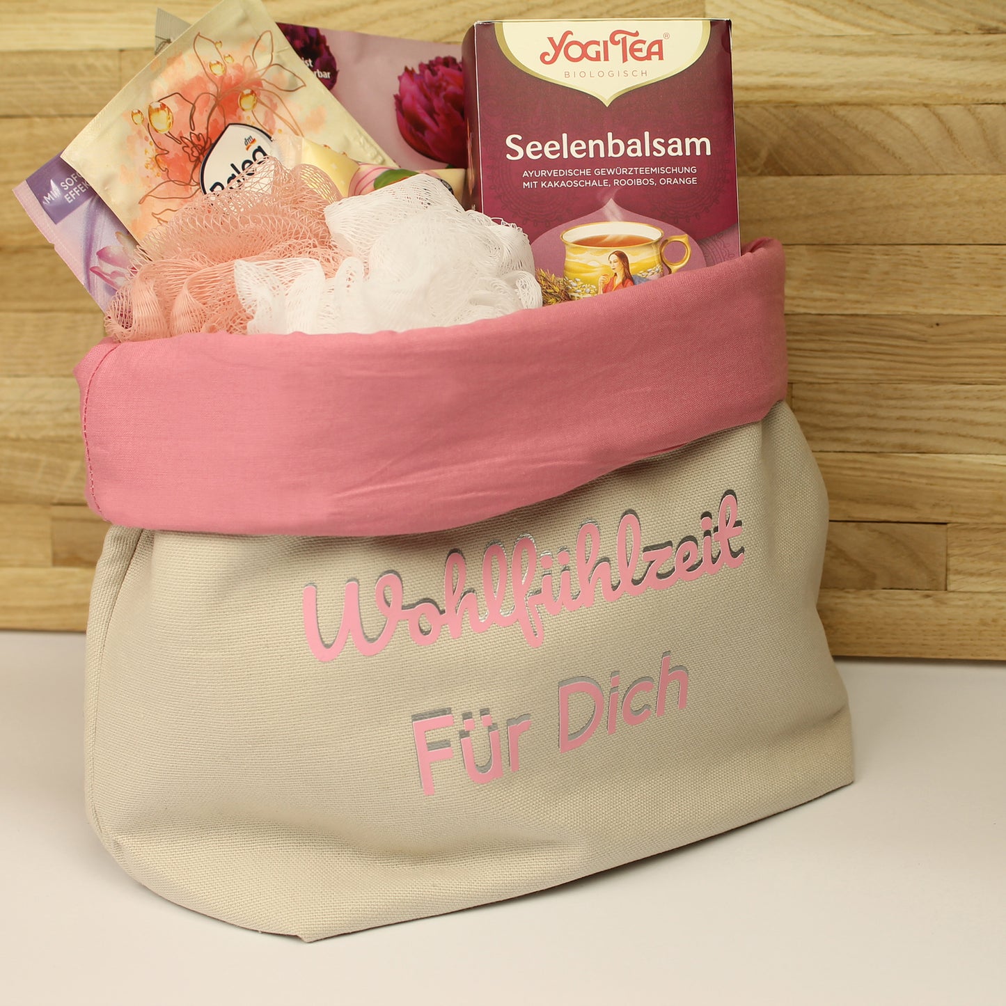 Liebevoll handgefertigtes Geschenk-Utensilo – ideal zum Verwöhnen & Verschenken