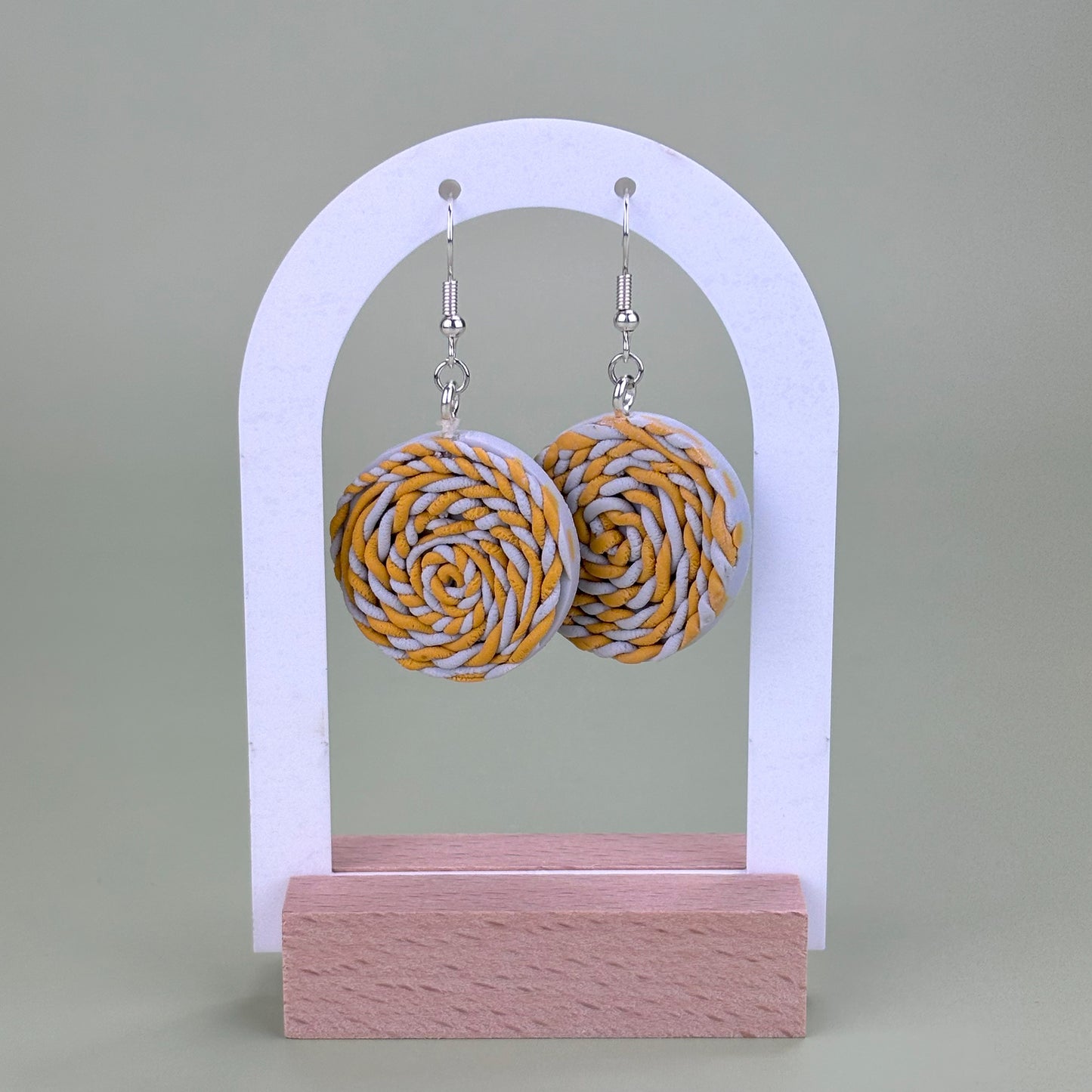 Mustard Braid - hochwertige Fimo Ohrringe - Handgefertigt - Unikatschmuck Ohrringe